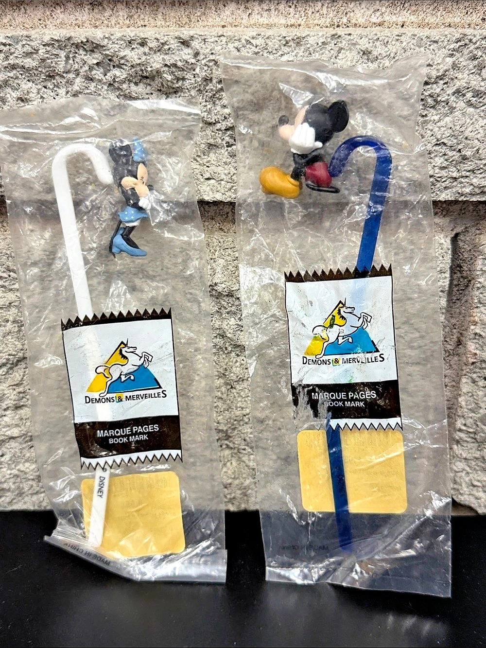 NOS Disney Mickey & Minnie Bookmarks NWT